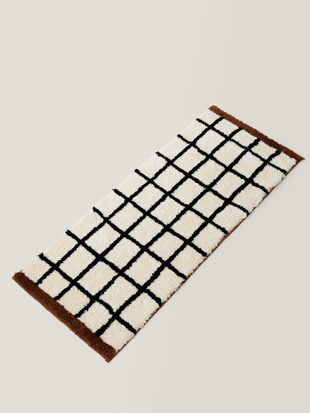 Classic Column Checkered Tufted Rug - additional view 5