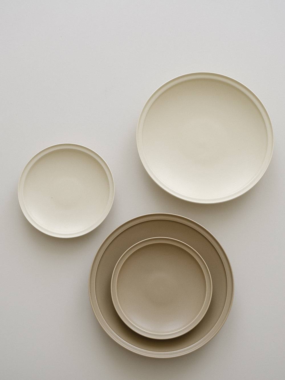 Linear Dinner Plate - WENSHUO
