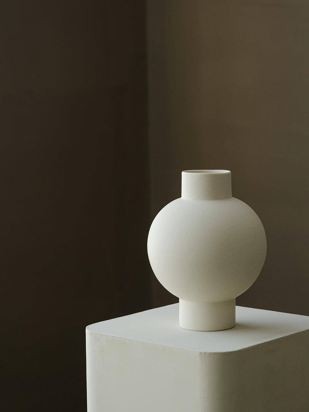 Tourou Lantern Vase - additional view 5