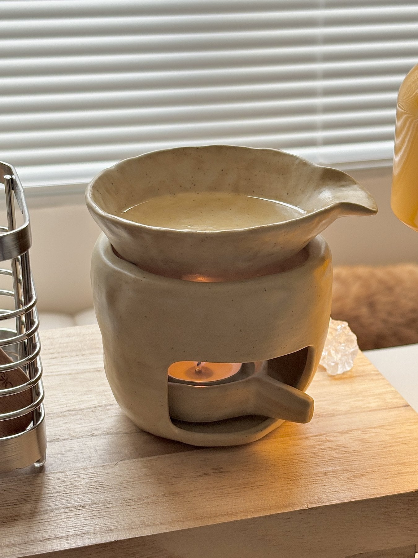 Kusa Aroma Burner Styling for a Small Warm Corner