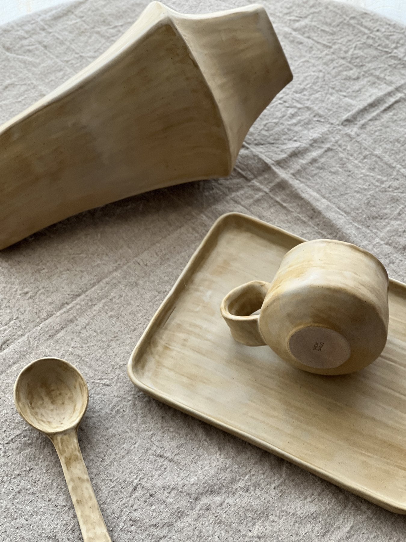 Sandflow Coffee Cup Set Styling for a Quiet Table Break