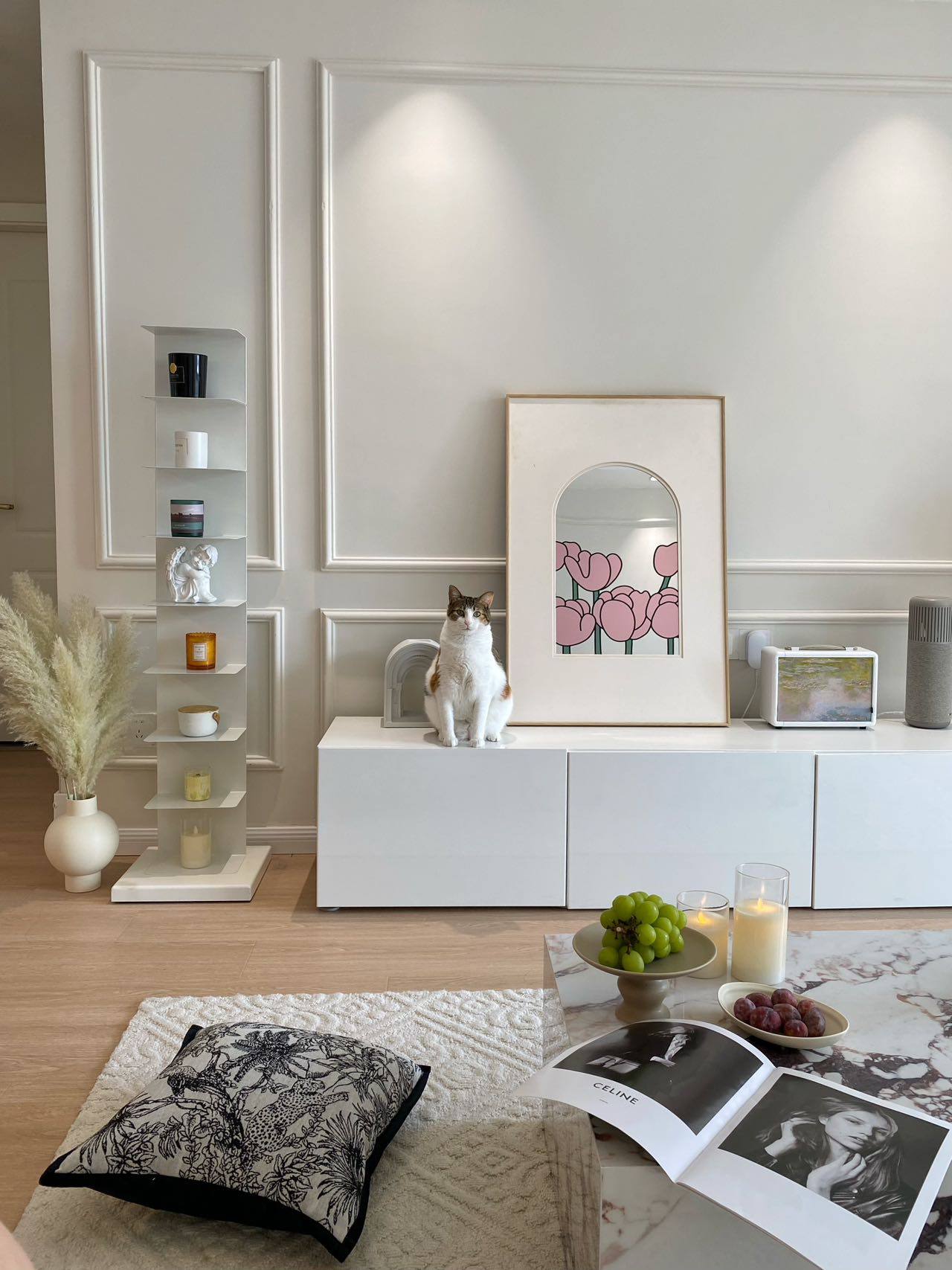 Gentle Retro Home Decor Ideas With Playful Warmth by WENSHUO HOME