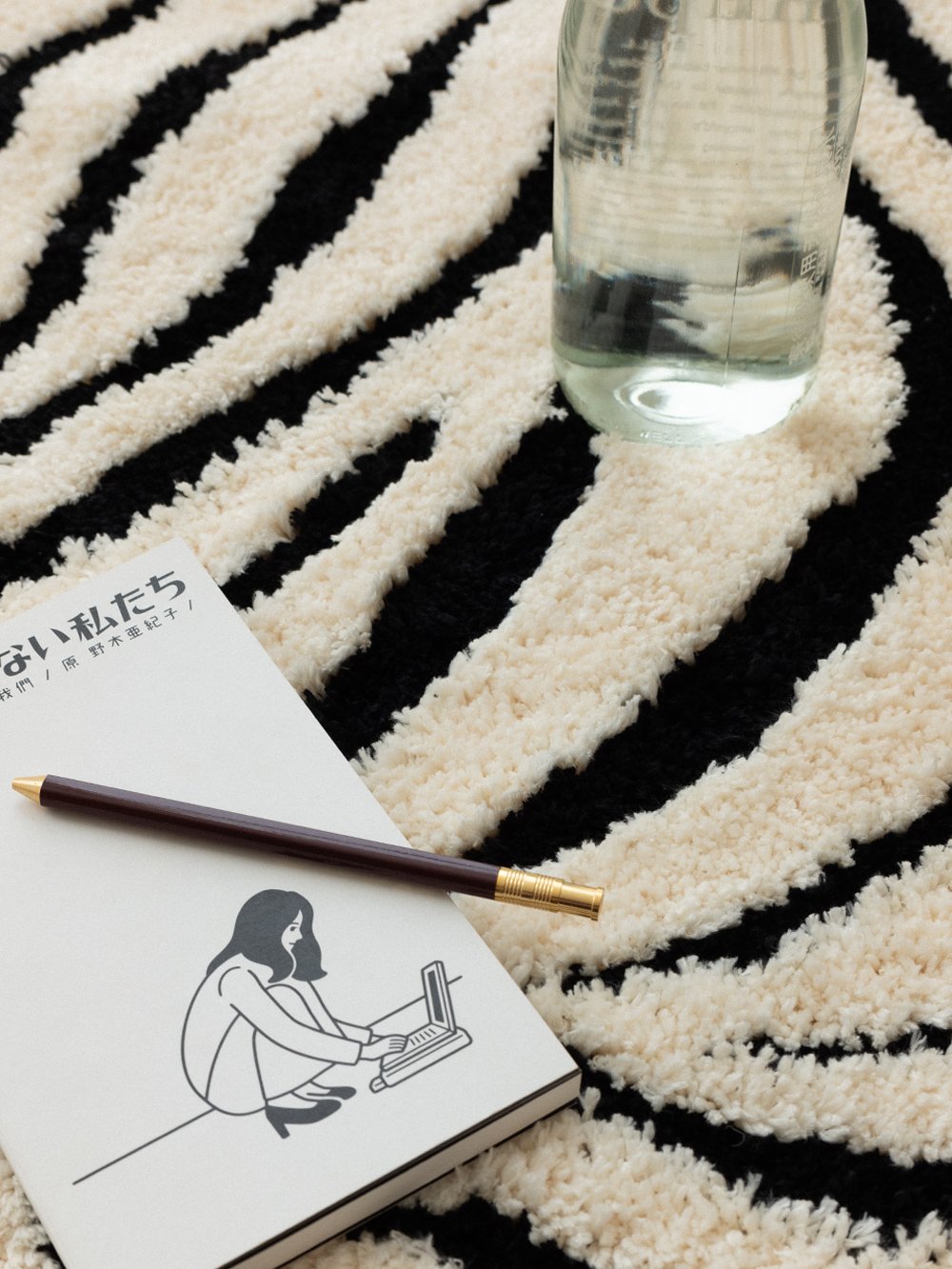 Zebra Pattern Rug - texture detail