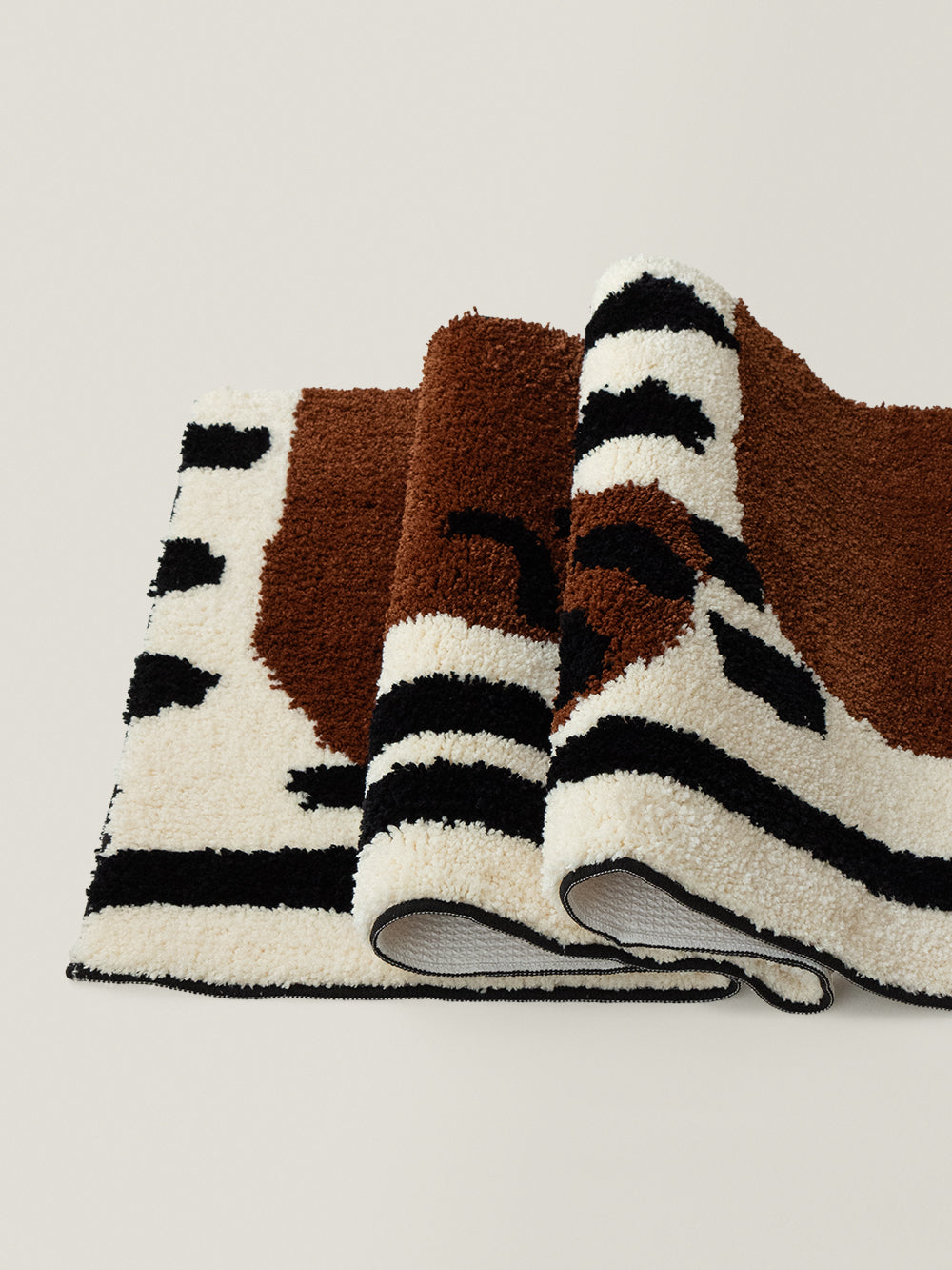 Animal Track Brown Bear Paw Rug