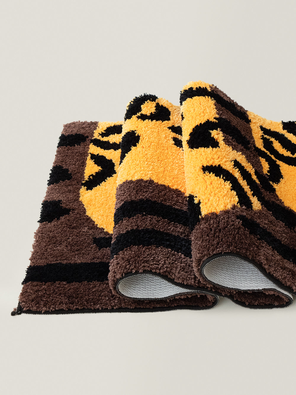 Animal Track Leopard Paw Rug