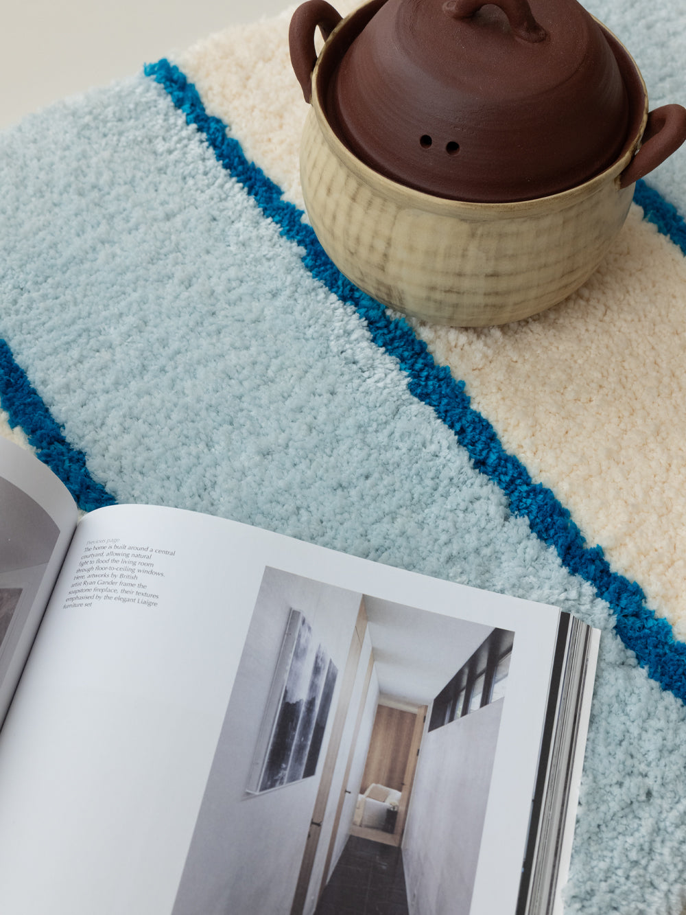 Voidline Wide Stripe Surfboard Rug (Fresh Blue)