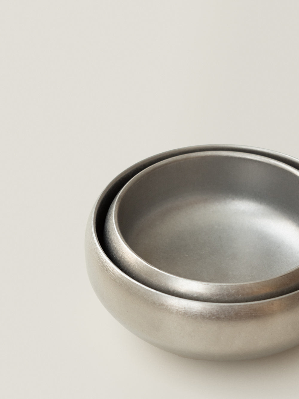 Aveno Double-Wall Flat Round Bowl