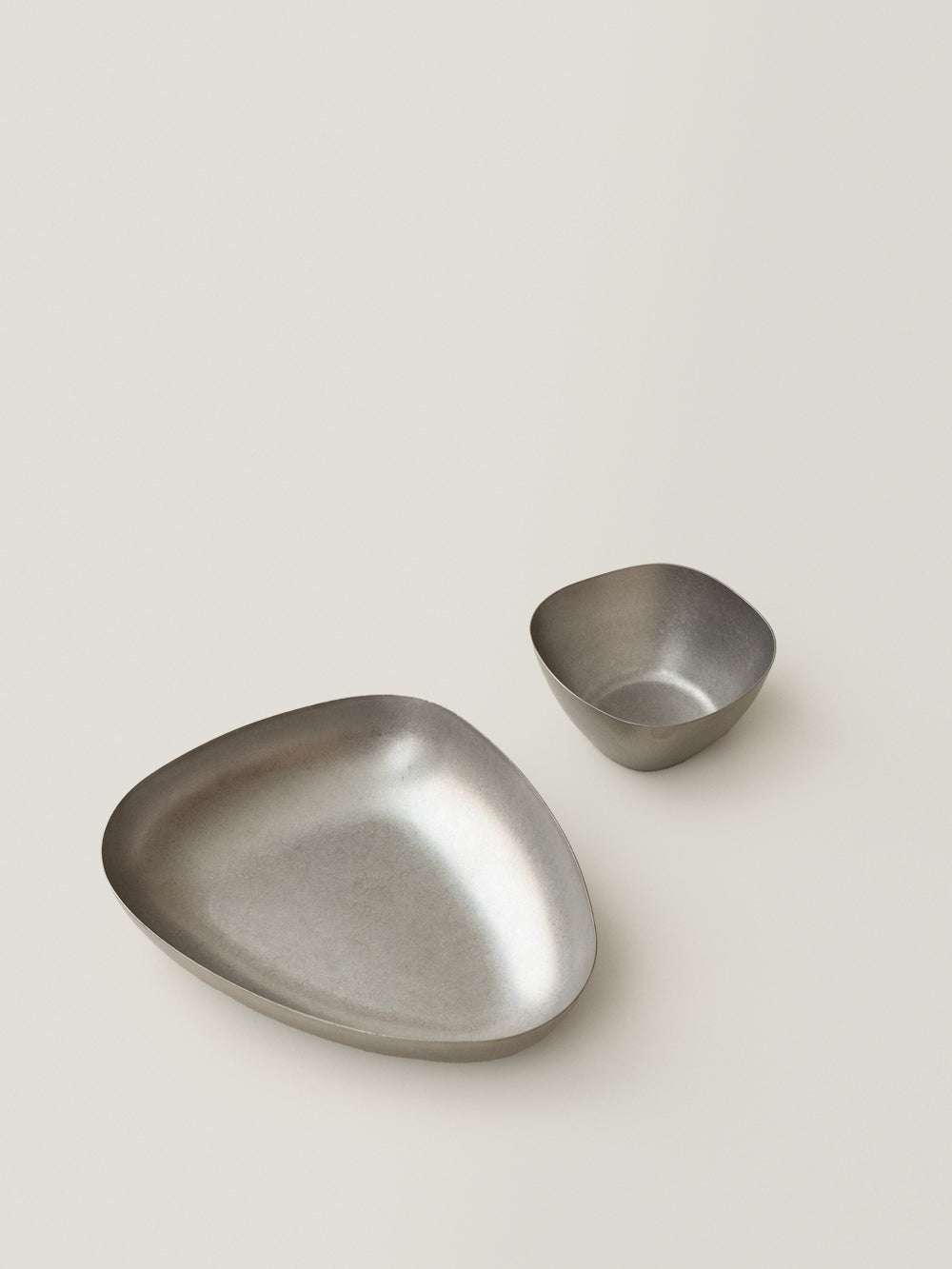 Delta Irregular Stainless Steel Bowl