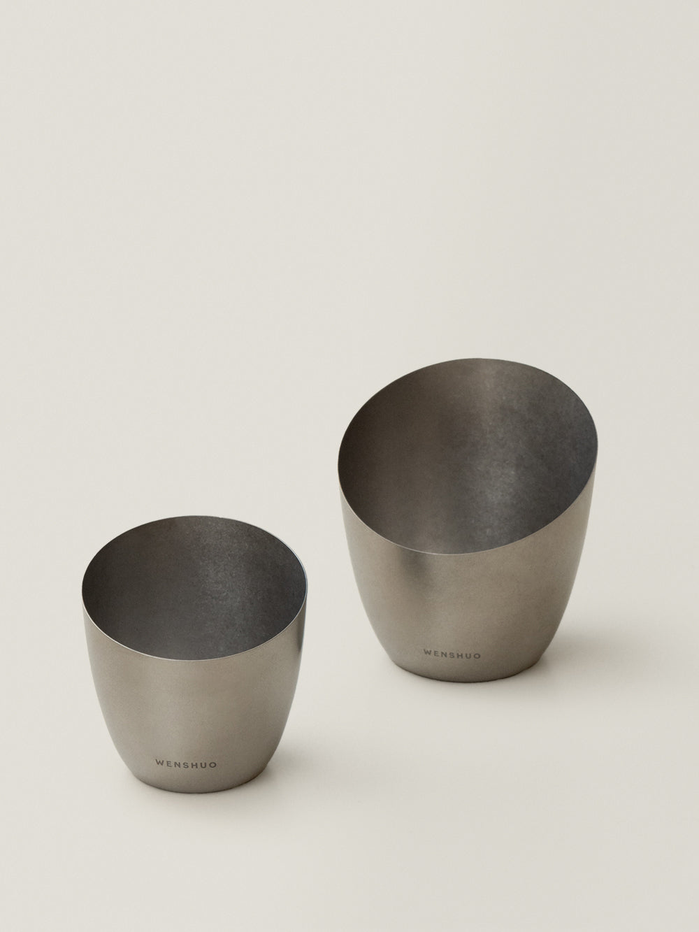 LUNO Slanted Salad Bowl