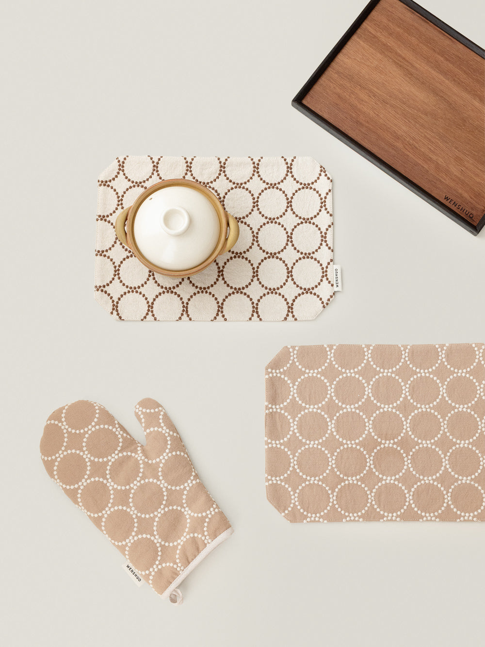 Asato Octagonal Placemat