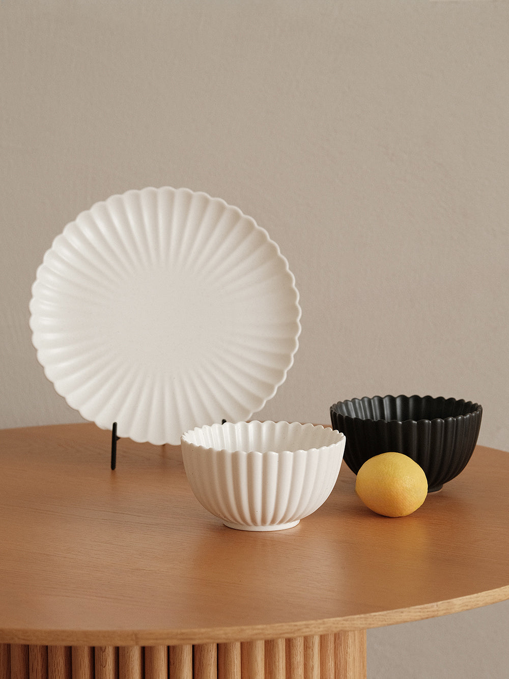 Daisy Dinner Plate Series