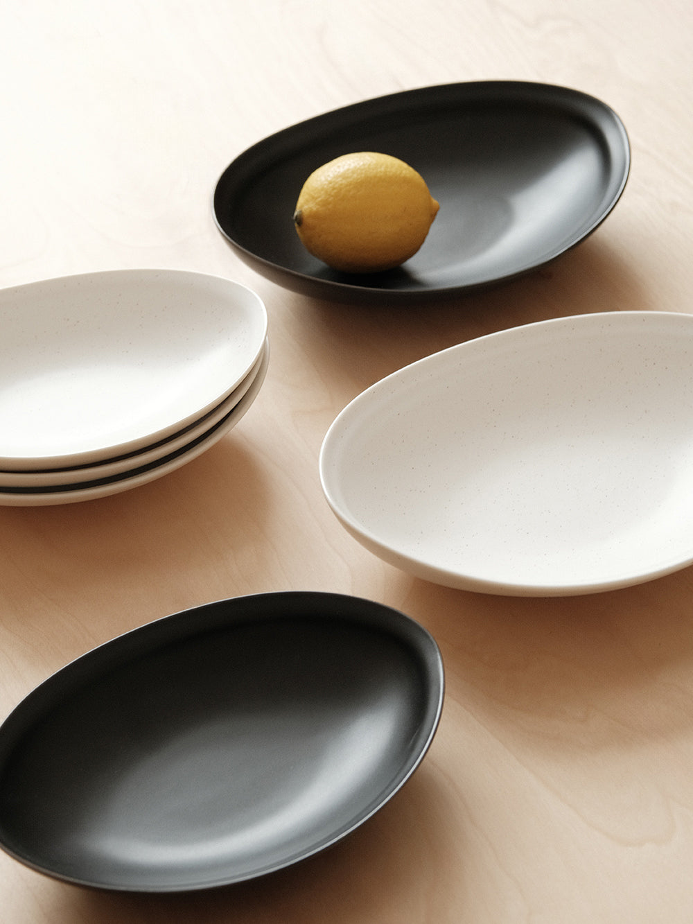 Voilier Ceramic Plate Series