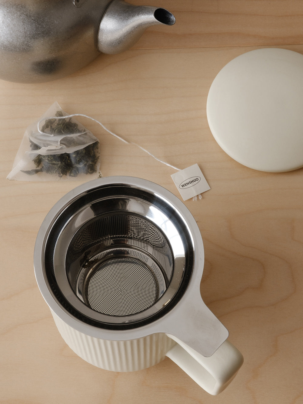 Crème Glaze Vertical Striped Tea Infuser Mug