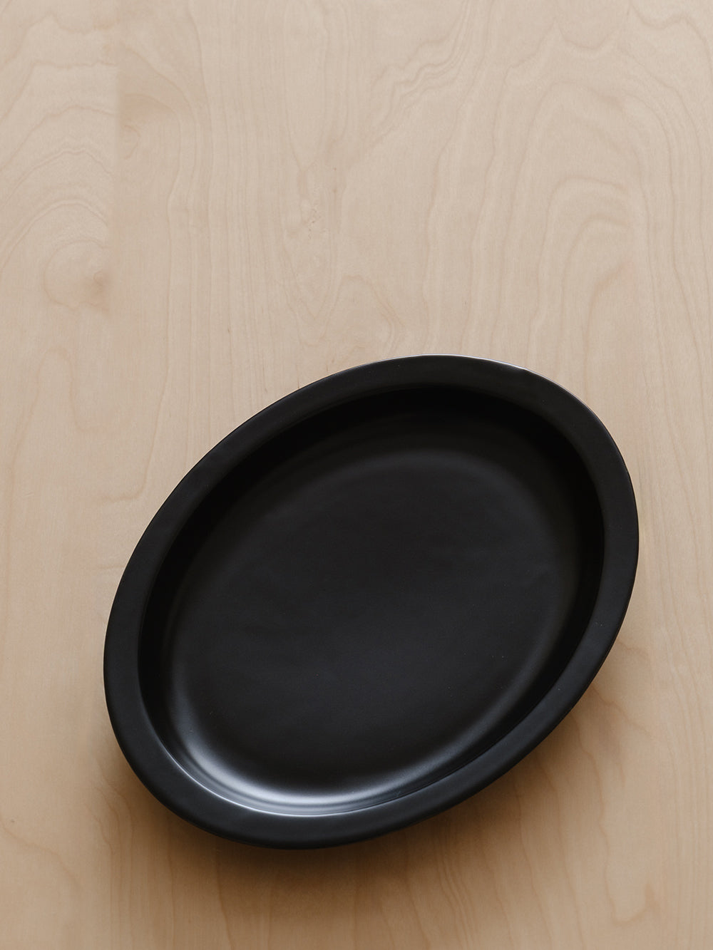 Glaye Oval Wide-Rim Plate