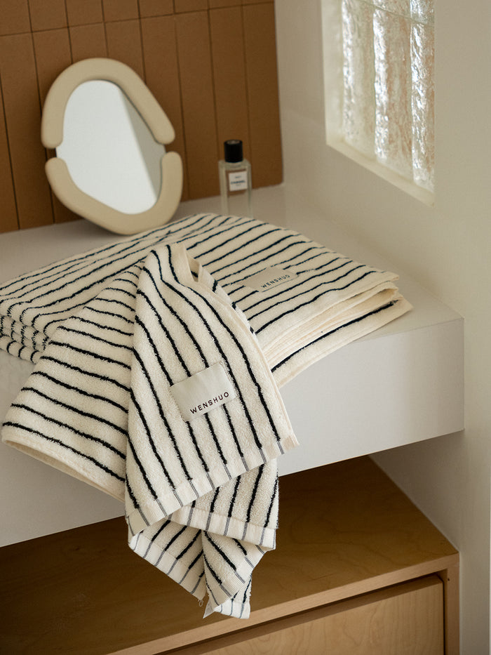 Black&white striped pure cotton bath towel