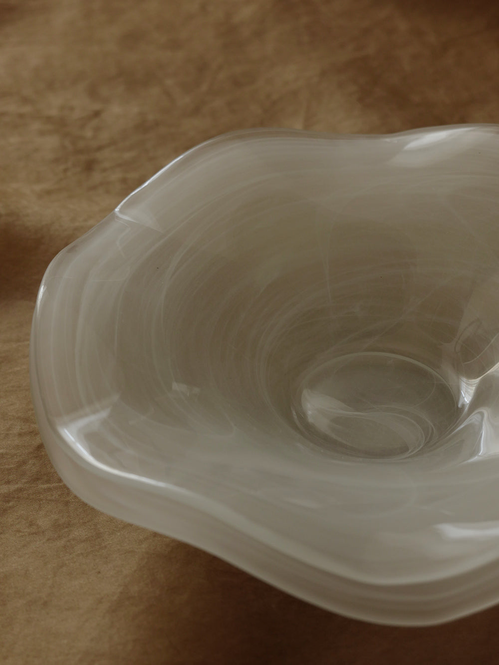 Haze Mist Irregular Plate