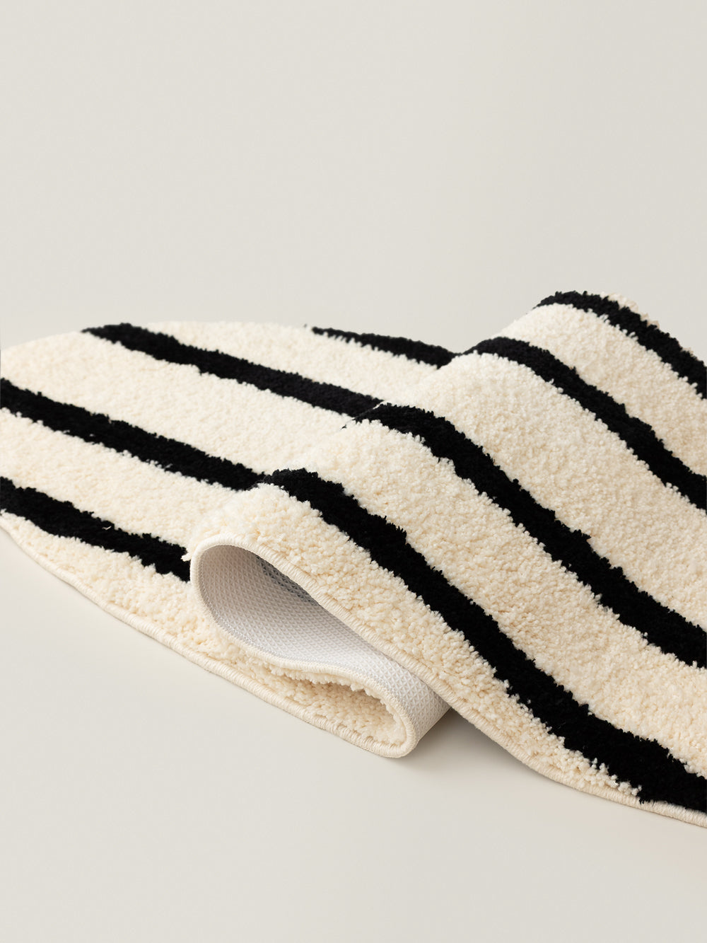 Voidline Stripe Sail Rug