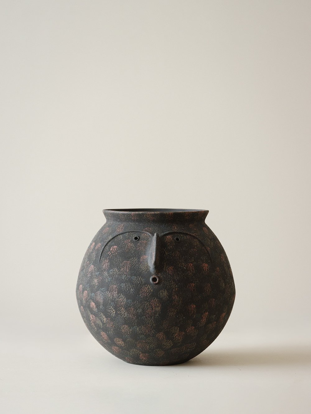 Sculptural Face Ceramic Vase - Smoky Black