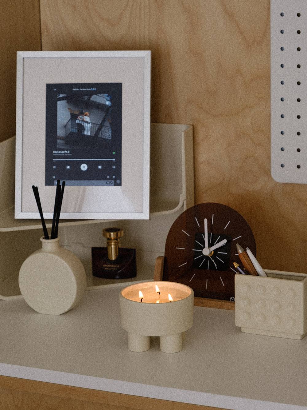 Four-Legs Candle Cup