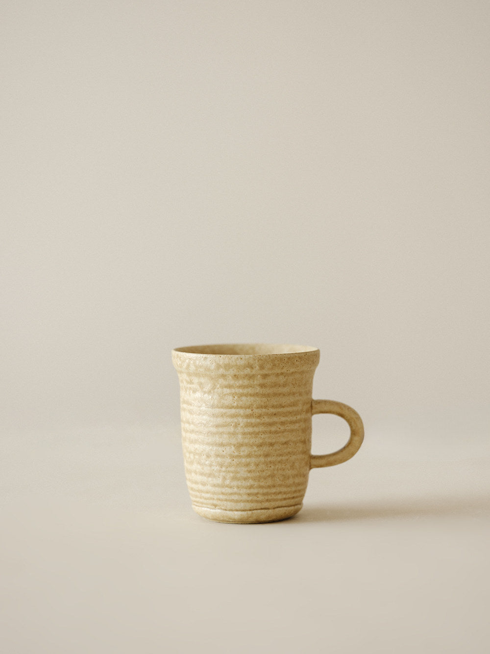 Rimmed Cup — Oatmeal view