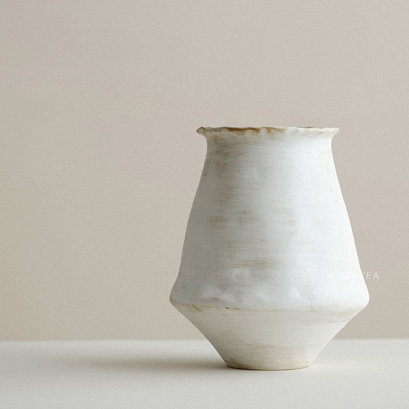TG018 Flared Ceramic Vase — additional view 3